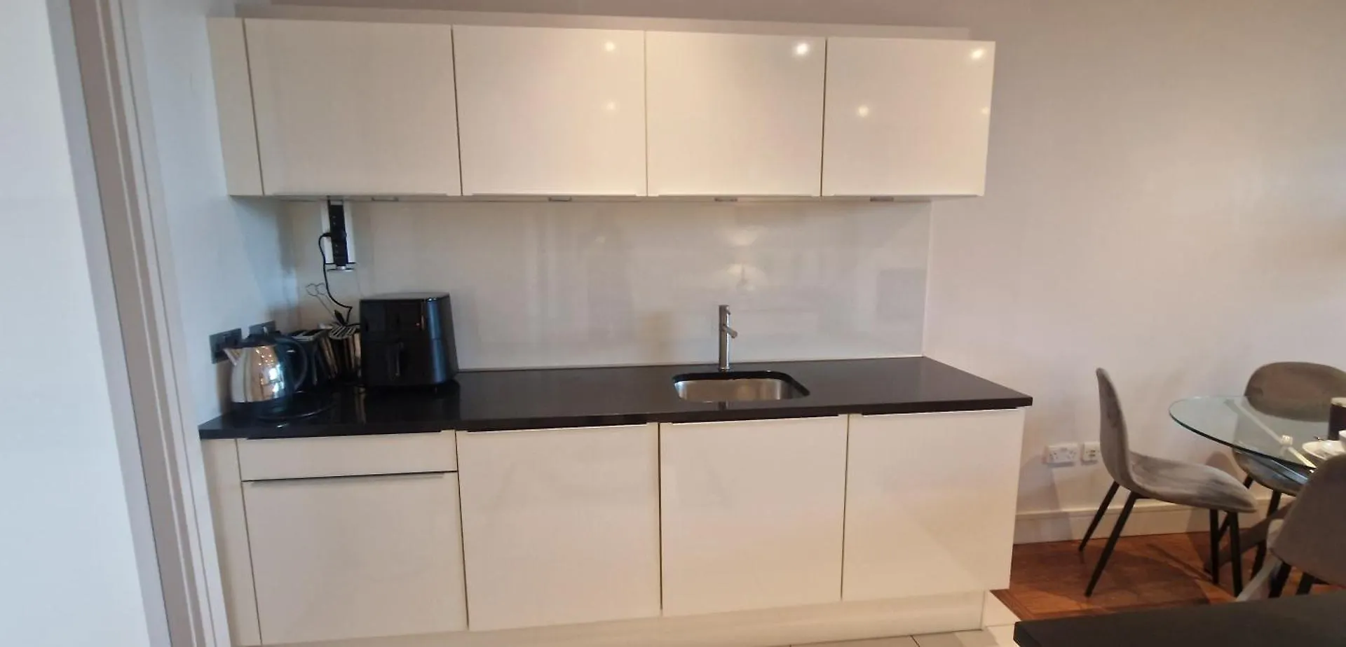 Slick & Stylish - Large 1Bd In Heart Of Cork City Appartamento