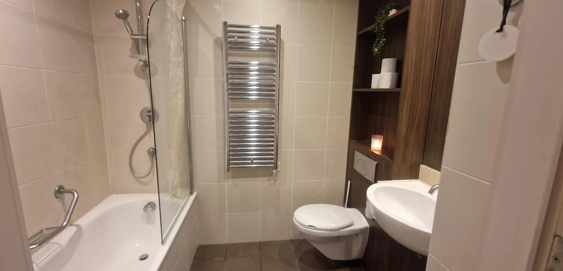 Slick & Stylish - Large 1Bd In Heart Of Cork City Irlanda
